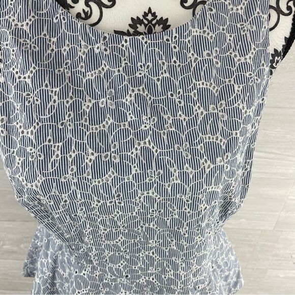 Anthropologie HD in Paris Floral Blur Eyelet Peplum Top - Picture 3 of 8